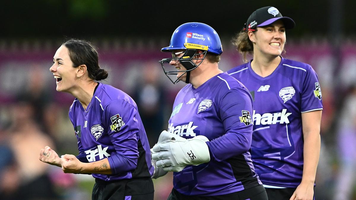 WBBL 2025: Hobart Hurricanes beats Perth Scorchers to claim maiden title